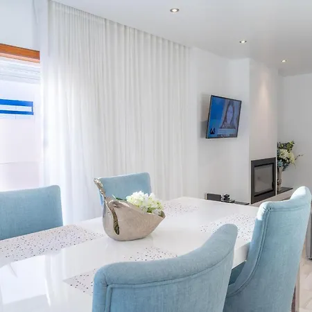 Casas & T2 Mathys Apartment *