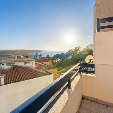 Casas & T2 Mathys Nazare